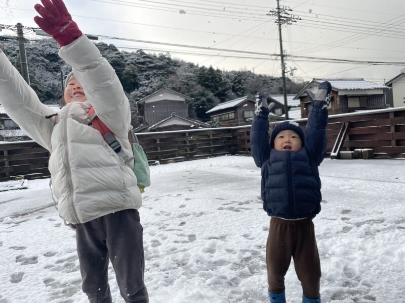 雪の子